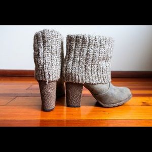 Mukluks booties